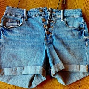 Old Navy Jean Shorts - Button Fly - Hi Rise - Medium